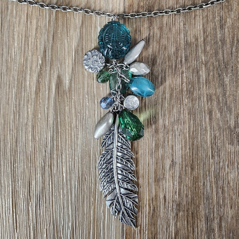 Bohemian Feather Charm Beaded Necklace Silver Tone Blue Green
